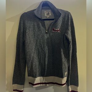 Roots sweater with 1/4 zip, size S